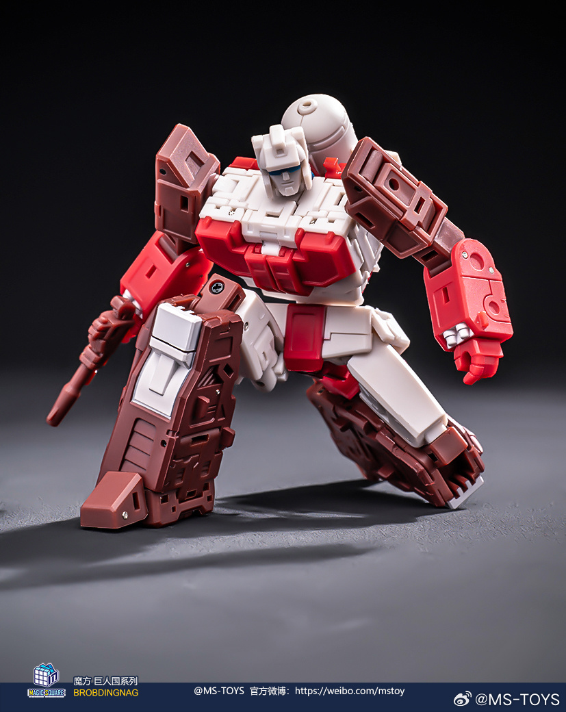 トミーパークストア - 収集可能な変形ロボットフィギュア