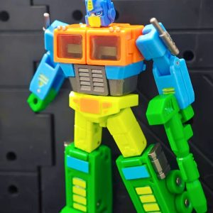 トミーパークストア - 収集可能な変形ロボットフィギュア