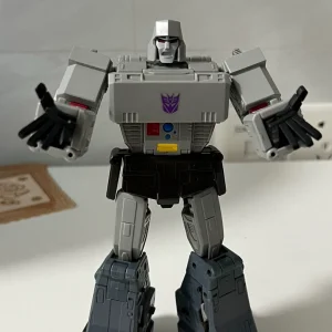 トミーパークストア - 収集可能な変形ロボットフィギュア